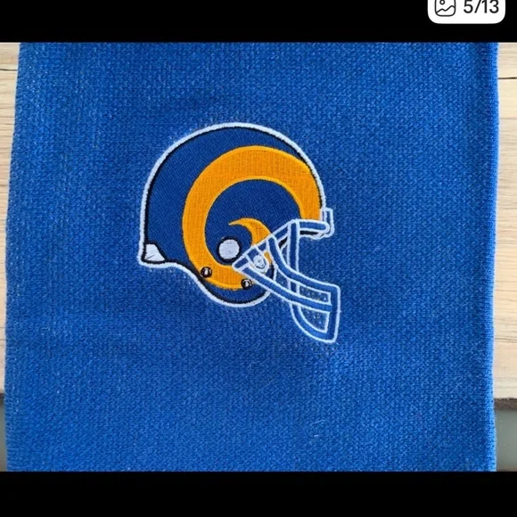Los Angeles Rams Mitchell & Ness Knit Scarf With Embroidered Team Helmets - Picture 2 of 4